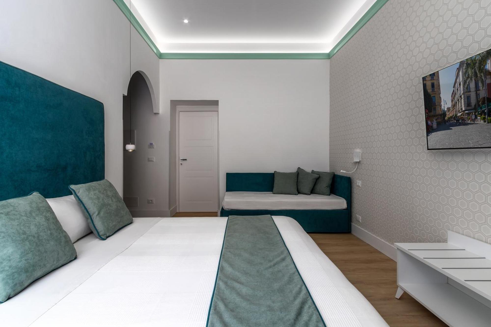 Lovelia: Sorrento Square Lovely Suite Exterior photo